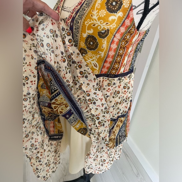 Band Of The Free Rae Mixed Print Tiered mini dress SZ small EUC - Picture 6 of 8